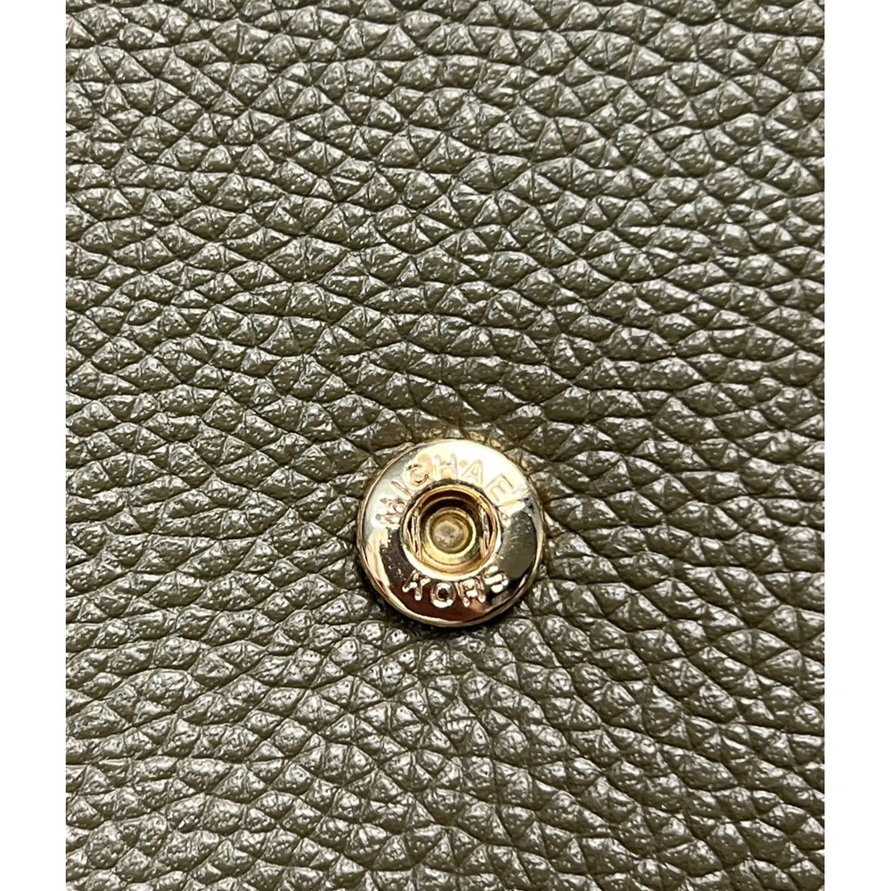 Michael Kors Hayes Small Tri-Fold Wallet Olive Green Pebbled Leather Gold Logo - Picture 4 of 11